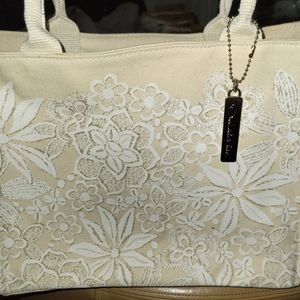 Oscar de la Renta tote